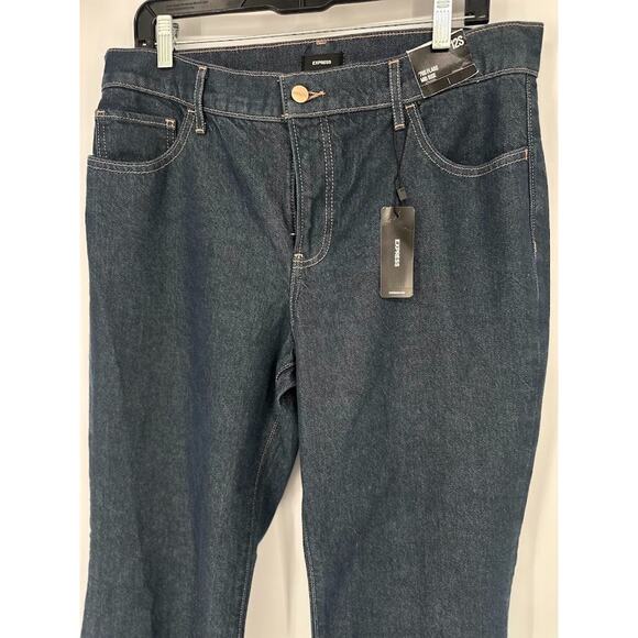 Express Mid Rise Dark Wash Back Center Seam '70s Flare Jeans Size 12 Short 12S - Picture 3 of 14